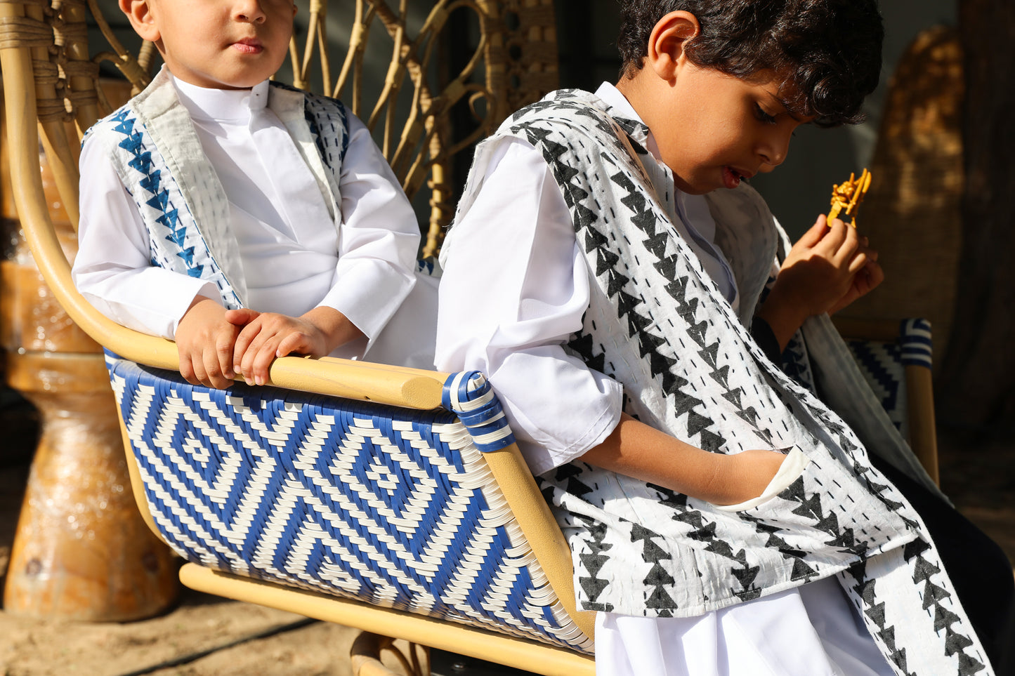 Black & white Vest and Messenger bag